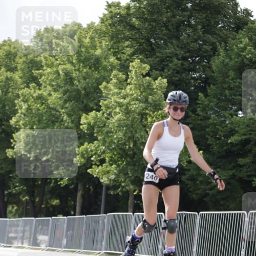 29.06.2025 - hella hamburg halbmarathon Jannik Wohlers http://msf.ph/oto/8146805 29.06.2025 09:09:20 Lombardsbrücke  meine-sportfotos.de