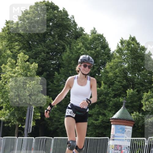 29.06.2025 - hella hamburg halbmarathon Jannik Wohlers http://msf.ph/oto/8146870 29.06.2025 09:09:20 Lombardsbrücke  meine-sportfotos.de