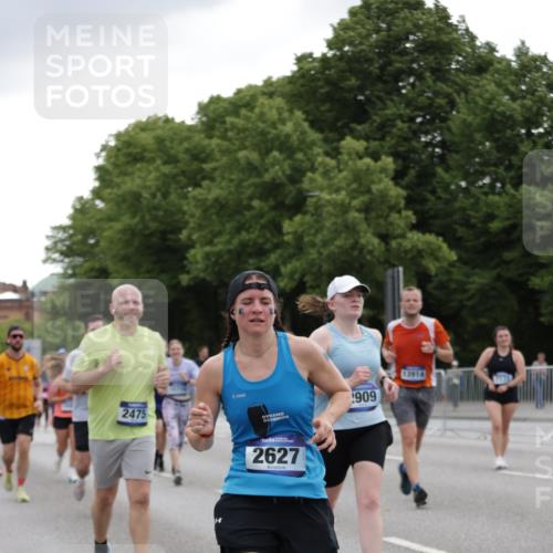 29.06.2025 - hella hamburg halbmarathon Jannik Wohlers http://msf.ph/oto/8146887 29.06.2025 10:48:02 Lombardsbrücke 1142, 1645, 2195, 2475, 2627, 2756, 2909, 3224, 3320, 3504, 3661, 4588, 5585, 5781, 6143, 7532, 8461, 8948, 9775, 9787, 10059, 10145, 12022, 12152, 12192, 12439, 12452, 12932, 13559, 13675, 13814, 13914, 15489, 15593, 15715, 16368, 16498, 16499, 16669, 16693, 16935, 16965, 17631, 17930, 18248, 18967 meine-sportfotos.de