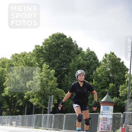 29.06.2025 - hella hamburg halbmarathon Jannik Wohlers http://msf.ph/oto/8146900 29.06.2025 09:09:23 Lombardsbrücke  meine-sportfotos.de