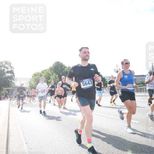 29.06.2025 - hella hamburg halbmarathon Jannik Wohlers http://msf.ph/oto/8146915 29.06.2025 10:00:06 Lombardsbrücke 1019, 1526, 1544, 1568, 1583, 1681, 2027, 2086, 2236, 2346, 2426, 2474, 2606, 2652, 2730, 2982, 3042, 3177, 3319, 3400, 3794, 3861, 4419, 4579, 4594, 4767, 4813, 4940, 4945, 5643, 5728, 6082, 6084, 6138, 6220, 6260, 6443, 6470, 8669, 9450, 9485, 9622, 10582, 10587, 10599, 10665, 10746, 10766, 10797, 11083, 11324, 11499, 11523, 11527, 11605, 11846, 11960, 12515, 12646, 12773, 12774, 12879, 13234, 13236, 13376, 13459, 13512, 14135, 14348, 15189, 15980, 16418, 17145 meine-sportfotos.de