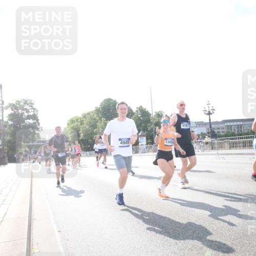 29.06.2025 - hella hamburg halbmarathon Jannik Wohlers http://msf.ph/oto/8146922 29.06.2025 10:00:07 Lombardsbrücke 1019, 1526, 1544, 1568, 1583, 1681, 2027, 2086, 2236, 2346, 2426, 2474, 2606, 2652, 2982, 3042, 3319, 3400, 3794, 3861, 4419, 4579, 4594, 4767, 4813, 4940, 4945, 5643, 6084, 6138, 6220, 6260, 6443, 6470, 8669, 9450, 9485, 9622, 10587, 10599, 10665, 10746, 10766, 10797, 11083, 11324, 11499, 11523, 11527, 11605, 11960, 12515, 12646, 12773, 12879, 13234, 13236, 13376, 13459, 13512, 14135, 14348, 15189, 15980, 16418, 17145, 18762 meine-sportfotos.de