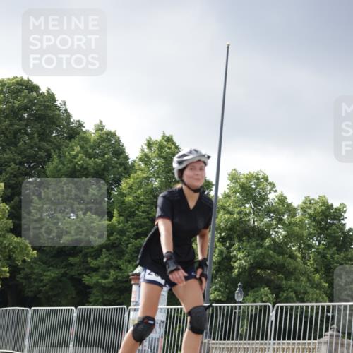 29.06.2025 - hella hamburg halbmarathon Jannik Wohlers http://msf.ph/oto/8146960 29.06.2025 09:09:23 Lombardsbrücke  meine-sportfotos.de