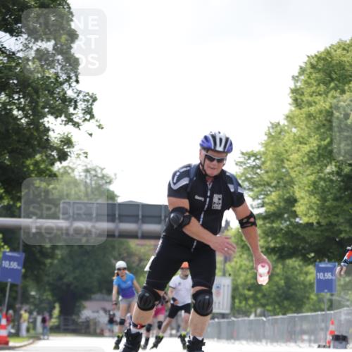 29.06.2025 - hella hamburg halbmarathon Jannik Wohlers http://msf.ph/oto/8147019 29.06.2025 09:09:27 Lombardsbrücke  meine-sportfotos.de