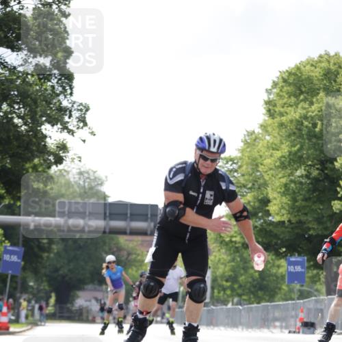 29.06.2025 - hella hamburg halbmarathon Jannik Wohlers http://msf.ph/oto/8147026 29.06.2025 09:09:27 Lombardsbrücke  meine-sportfotos.de