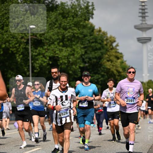 29.06.2025 - hella hamburg halbmarathon Dr. Thomas Lammeyer http://msf.ph/oto/8147039 29.06.2025 10:05:51 Kennedybrücke 1184, 1329, 1464, 1653, 1722, 1724, 1881, 1940, 2167, 2591, 2806, 2957, 3039, 3199, 3663, 4322, 4649, 5547, 5602, 5603, 0000, 6327, 6438, 6921, 7189, 7223, 7846, 8191, 8578, 8632, 8926, 9230, 9741, 10074, 10281, 10301, 10882, 10915 meine-sportfotos.de