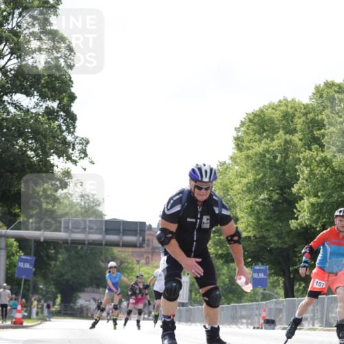 29.06.2025 - hella hamburg halbmarathon Jannik Wohlers http://msf.ph/oto/8147053 29.06.2025 09:09:27 Lombardsbrücke  meine-sportfotos.de