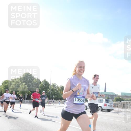 29.06.2025 - hella hamburg halbmarathon Jannik Wohlers http://msf.ph/oto/8147069 29.06.2025 10:00:19 Lombardsbrücke 1568, 1583, 1611, 2236, 2474, 3059, 3141, 3983, 4616, 5418, 6138, 6443, 6714, 6757, 8478, 8632, 8923, 9124, 9553, 9555, 9577, 10074, 10599, 10705, 10746, 11523, 11605, 11623, 12787, 13086, 13376, 13407, 13498, 13558, 14348, 14577, 14673, 15189, 15980, 16093, 16418, 16434, 17087, 17145, 17268, 17852, 18125, 18426, 18450, 18508, 18612, 18762, 18919 meine-sportfotos.de