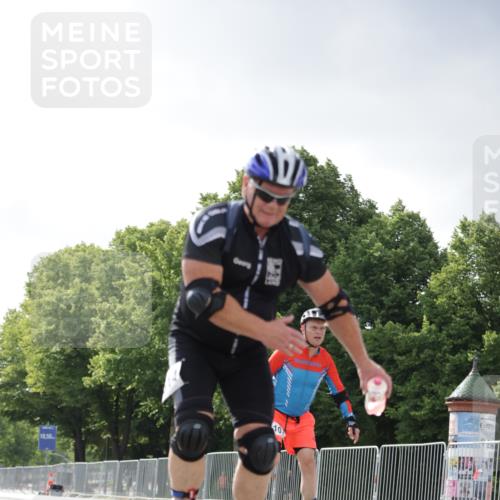 29.06.2025 - hella hamburg halbmarathon Jannik Wohlers http://msf.ph/oto/8147102 29.06.2025 09:09:29 Lombardsbrücke  meine-sportfotos.de