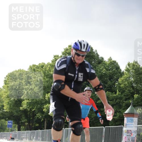 29.06.2025 - hella hamburg halbmarathon Jannik Wohlers http://msf.ph/oto/8147106 29.06.2025 09:09:29 Lombardsbrücke  meine-sportfotos.de