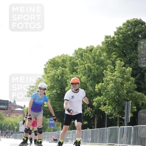 29.06.2025 - hella hamburg halbmarathon Jannik Wohlers http://msf.ph/oto/8147129 29.06.2025 09:09:32 Lombardsbrücke  meine-sportfotos.de