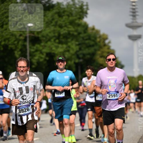 29.06.2025 - hella hamburg halbmarathon Dr. Thomas Lammeyer http://msf.ph/oto/8147144 29.06.2025 10:05:53 Kennedybrücke 1184, 1329, 1364, 1464, 1653, 1722, 1724, 1881, 1940, 2591, 2806, 2957, 3039, 3199, 4322, 4649, 5547, 5602, 5603, 0000, 6327, 6438, 6921, 7189, 7223, 7846, 8191, 8578, 8632, 8926, 9230, 9741, 10074, 10882, 10915 meine-sportfotos.de