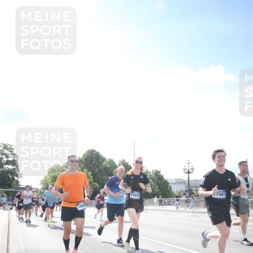 29.06.2025 - hella hamburg halbmarathon Jannik Wohlers http://msf.ph/oto/8147281 29.06.2025 10:00:27 Lombardsbrücke 1583, 1611, 2474, 3059, 3141, 3740, 3983, 4616, 4708, 5033, 5418, 5870, 6138, 6147, 6443, 6714, 6757, 7658, 7757, 7759, 7761, 8255, 8326, 8478, 8632, 8923, 9124, 9553, 9555, 9577, 10074, 10271, 10705, 11623, 12196, 12787, 12809, 13086, 13287, 13407, 13498, 13558, 14306, 14577, 14673, 15232, 15284, 15527, 16093, 16434, 16922, 17087, 17268, 17304, 17852, 18125, 18426, 18450, 18485, 18508, 18612, 18762, 18919 meine-sportfotos.de