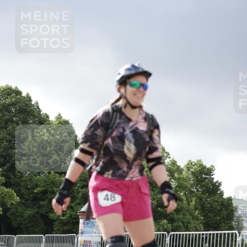 29.06.2025 - hella hamburg halbmarathon Jannik Wohlers http://msf.ph/oto/8147290 29.06.2025 09:09:36 Lombardsbrücke  meine-sportfotos.de