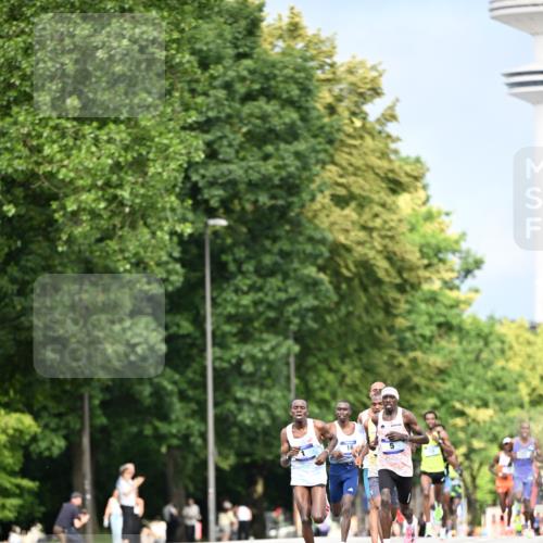 29.06.2025 - hella hamburg halbmarathon Dr. Thomas Lammeyer http://msf.ph/oto/8147294 29.06.2025 09:33:40 Kennedybrücke 2, 4, 5, 6, 7, 8, 9, 10, 11, 13, 16, 22, 23, 25, 59 meine-sportfotos.de