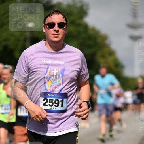 29.06.2025 - hella hamburg halbmarathon Dr. Thomas Lammeyer http://msf.ph/oto/8147387 29.06.2025 10:05:55 Kennedybrücke 1184, 1329, 1364, 1464, 1653, 1722, 1724, 1881, 1940, 2591, 2806, 2957, 3039, 3199, 4322, 4649, 5547, 5602, 5603, 0000, 6327, 6438, 6921, 7031, 7189, 7223, 7846, 8191, 8578, 8632, 8926, 9230, 9741, 10074, 10882 meine-sportfotos.de