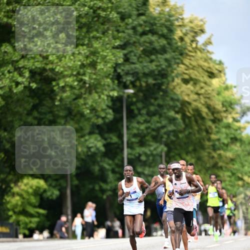 29.06.2025 - hella hamburg halbmarathon Dr. Thomas Lammeyer http://msf.ph/oto/8147429 29.06.2025 09:33:42 Kennedybrücke 2, 4, 5, 6, 7, 8, 9, 10, 11, 13, 16, 22, 23, 25, 59 meine-sportfotos.de