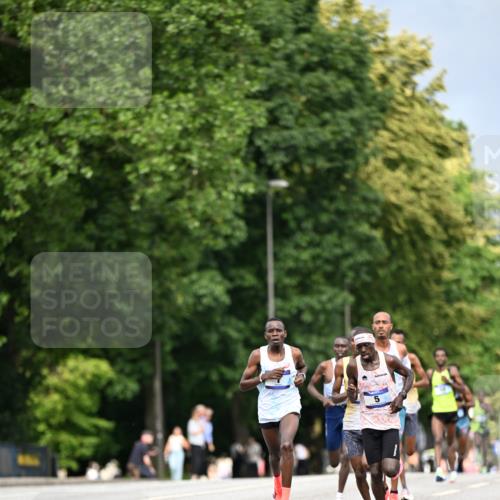 29.06.2025 - hella hamburg halbmarathon Dr. Thomas Lammeyer http://msf.ph/oto/8147434 29.06.2025 09:33:42 Kennedybrücke 2, 4, 5, 6, 7, 8, 9, 10, 11, 13, 16, 22, 23, 25, 59 meine-sportfotos.de
