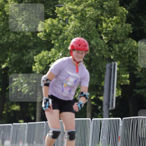 29.06.2025 - hella hamburg halbmarathon Jannik Wohlers http://msf.ph/oto/8147441 29.06.2025 09:09:45 Lombardsbrücke  meine-sportfotos.de