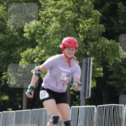 29.06.2025 - hella hamburg halbmarathon Jannik Wohlers http://msf.ph/oto/8147451 29.06.2025 09:09:45 Lombardsbrücke  meine-sportfotos.de