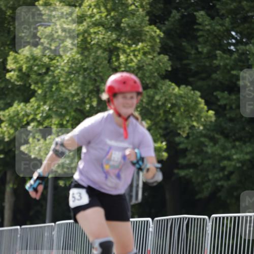 29.06.2025 - hella hamburg halbmarathon Jannik Wohlers http://msf.ph/oto/8147468 29.06.2025 09:09:45 Lombardsbrücke  meine-sportfotos.de