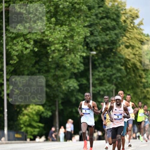 29.06.2025 - hella hamburg halbmarathon Dr. Thomas Lammeyer http://msf.ph/oto/8147492 29.06.2025 09:33:42 Kennedybrücke 2, 4, 5, 6, 7, 8, 9, 10, 11, 13, 16, 22, 23, 25, 59 meine-sportfotos.de