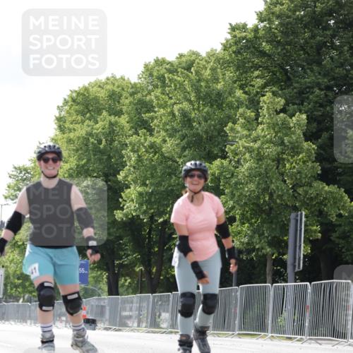 29.06.2025 - hella hamburg halbmarathon Jannik Wohlers http://msf.ph/oto/8147541 29.06.2025 09:09:56 Lombardsbrücke  meine-sportfotos.de