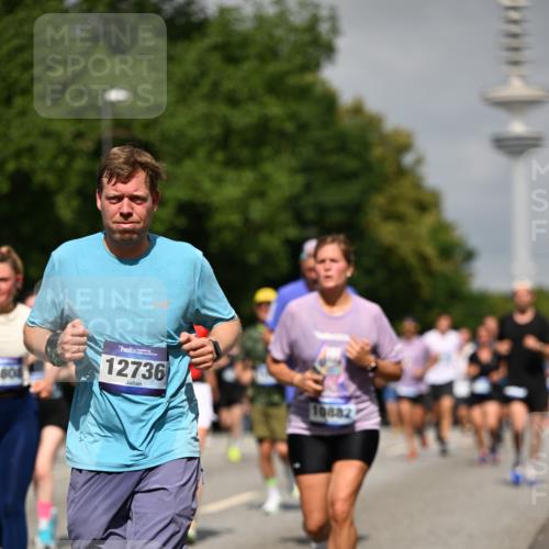 29.06.2025 - hella hamburg halbmarathon Dr. Thomas Lammeyer http://msf.ph/oto/8147558 29.06.2025 10:05:58 Kennedybrücke 1184, 1329, 1364, 1464, 1653, 1722, 1724, 1729, 1881, 1940, 2591, 2957, 3039, 3199, 4328, 4649, 5547, 5602, 5603, 0000, 6327, 6438, 6921, 7031, 7189, 7223, 7846, 8191, 8578, 8632, 8926, 9156, 9230, 9353, 9741, 10074, 10177, 10882 meine-sportfotos.de