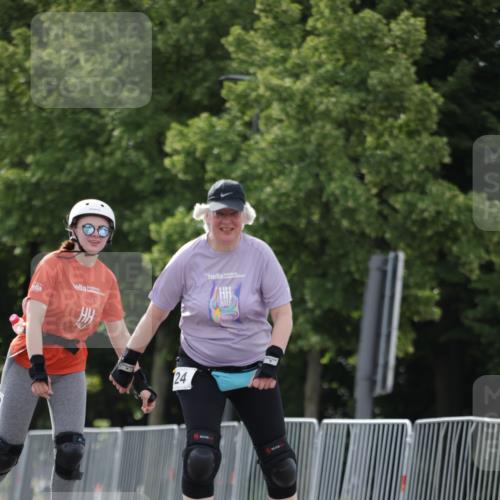 29.06.2025 - hella hamburg halbmarathon Jannik Wohlers http://msf.ph/oto/8147601 29.06.2025 09:10:09 Lombardsbrücke  meine-sportfotos.de