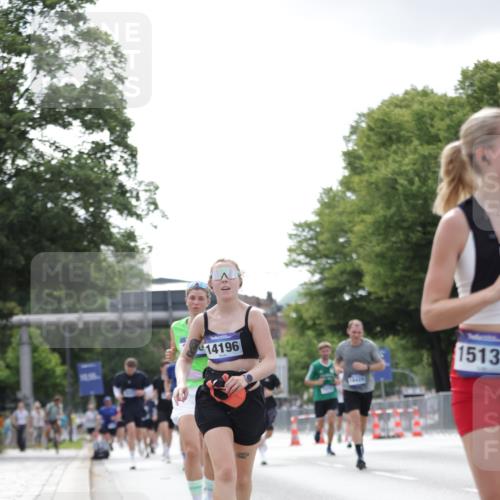 29.06.2025 - hella hamburg halbmarathon Jannik Wohlers http://msf.ph/oto/8147616 29.06.2025 10:11:39 Lombardsbrücke 1062, 1790, 9191, 9705, 10042, 10409, 11525, 11537, 11581, 11917, 13171, 13542, 13958, 14060, 14196, 15137, 16976, 18261, 18395, 18429, 18655 meine-sportfotos.de