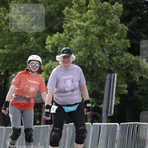 29.06.2025 - hella hamburg halbmarathon Jannik Wohlers http://msf.ph/oto/8147617 29.06.2025 09:10:09 Lombardsbrücke  meine-sportfotos.de