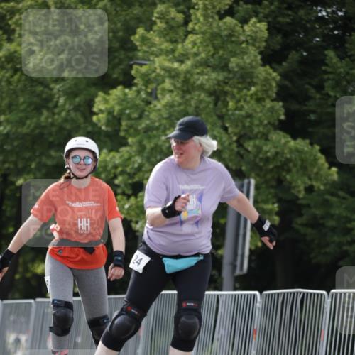 29.06.2025 - hella hamburg halbmarathon Jannik Wohlers http://msf.ph/oto/8147646 29.06.2025 09:10:09 Lombardsbrücke  meine-sportfotos.de