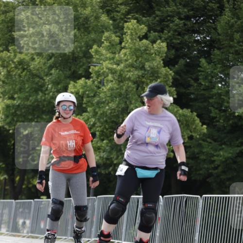 29.06.2025 - hella hamburg halbmarathon Jannik Wohlers http://msf.ph/oto/8147662 29.06.2025 09:10:09 Lombardsbrücke  meine-sportfotos.de