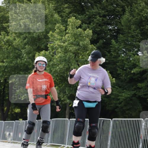 29.06.2025 - hella hamburg halbmarathon Jannik Wohlers http://msf.ph/oto/8147674 29.06.2025 09:10:09 Lombardsbrücke  meine-sportfotos.de