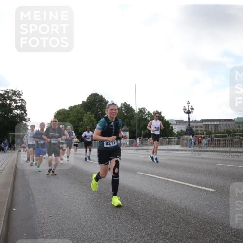 29.06.2025 - hella hamburg halbmarathon Jannik Wohlers http://msf.ph/oto/8147697 29.06.2025 10:04:01 Lombardsbrücke 1213, 1377, 1674, 2011, 2852, 2979, 3994, 4587, 5354, 5365, 5976, 6709, 8217, 9489, 10213, 10756, 10962, 11582, 12004, 12005, 12998, 13625, 14340, 14436, 14917, 16128, 16145, 16753, 16989, 17071, 17113, 17437, 17569, 17763, 18098, 18199, 18525 meine-sportfotos.de
