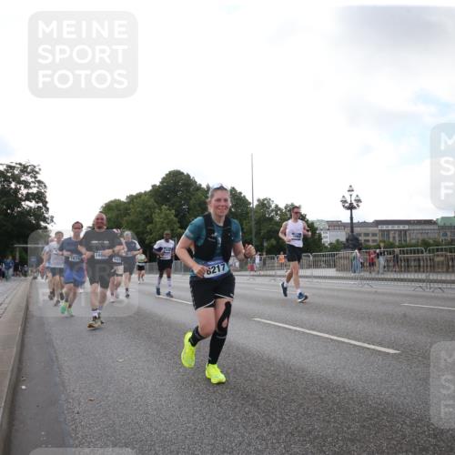 29.06.2025 - hella hamburg halbmarathon Jannik Wohlers http://msf.ph/oto/8147702 29.06.2025 10:04:01 Lombardsbrücke 1213, 1377, 1674, 2011, 2852, 2979, 3994, 4587, 5354, 5365, 5976, 6709, 8217, 9489, 10213, 10756, 10962, 11582, 12004, 12005, 12998, 13625, 14340, 14436, 14917, 16128, 16145, 16753, 16989, 17071, 17113, 17437, 17569, 17763, 18098, 18199, 18525 meine-sportfotos.de