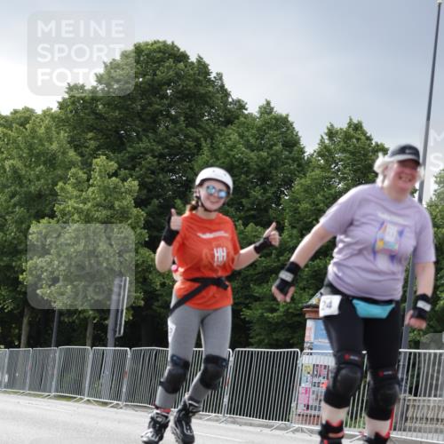 29.06.2025 - hella hamburg halbmarathon Jannik Wohlers http://msf.ph/oto/8147711 29.06.2025 09:10:11 Lombardsbrücke  meine-sportfotos.de