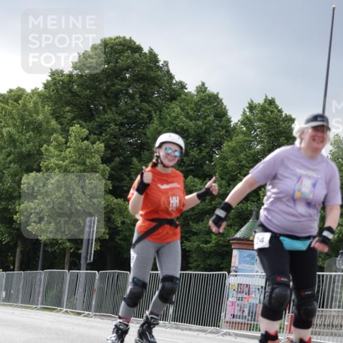 29.06.2025 - hella hamburg halbmarathon Jannik Wohlers http://msf.ph/oto/8147715 29.06.2025 09:10:11 Lombardsbrücke  meine-sportfotos.de