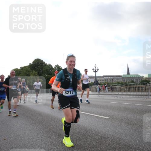 29.06.2025 - hella hamburg halbmarathon Jannik Wohlers http://msf.ph/oto/8147725 29.06.2025 10:04:02 Lombardsbrücke 1213, 1377, 1674, 2011, 2852, 2979, 3994, 4146, 4587, 5354, 5365, 5976, 6709, 8217, 9489, 10213, 10756, 10962, 11582, 12004, 12005, 12998, 13625, 14340, 14436, 14917, 16128, 16145, 16753, 16989, 17071, 17113, 17437, 17569, 17763, 18098, 18199, 18525 meine-sportfotos.de