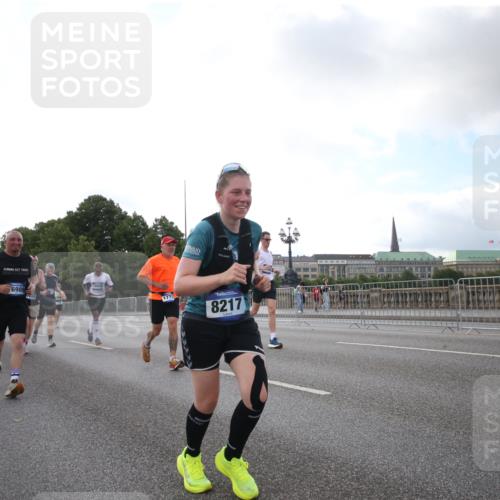 29.06.2025 - hella hamburg halbmarathon Jannik Wohlers http://msf.ph/oto/8147729 29.06.2025 10:04:02 Lombardsbrücke 1213, 1377, 1674, 2011, 2852, 2979, 3994, 4146, 4587, 5354, 5365, 5976, 6709, 8217, 9489, 10213, 10756, 10962, 11582, 12004, 12005, 12998, 13625, 14340, 14436, 14917, 16128, 16145, 16753, 16989, 17071, 17113, 17437, 17569, 17763, 18098, 18199, 18525 meine-sportfotos.de