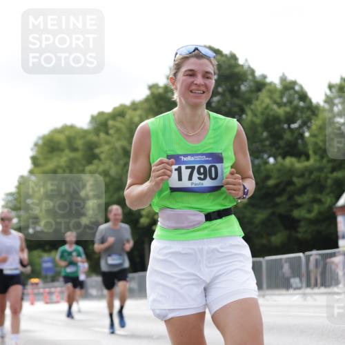 29.06.2025 - hella hamburg halbmarathon Jannik Wohlers http://msf.ph/oto/8147768 29.06.2025 10:11:43 Lombardsbrücke 1062, 1790, 2661, 7474, 9253, 9705, 10409, 11509, 11525, 11537, 11581, 13171, 13542, 14060, 14196, 14313, 15137, 16379, 16976, 18261, 18395, 18429, 18655 meine-sportfotos.de