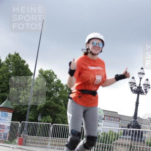 29.06.2025 - hella hamburg halbmarathon Jannik Wohlers http://msf.ph/oto/8147789 29.06.2025 09:10:12 Lombardsbrücke  meine-sportfotos.de