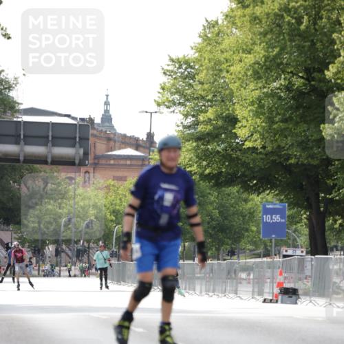 29.06.2025 - hella hamburg halbmarathon Jannik Wohlers http://msf.ph/oto/8147817 29.06.2025 09:10:30 Lombardsbrücke  meine-sportfotos.de