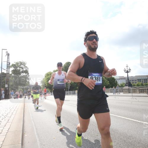 29.06.2025 - hella hamburg halbmarathon Jannik Wohlers http://msf.ph/oto/8147834 29.06.2025 10:05:46 Lombardsbrücke 1842, 3062, 4542, 4868, 5431, 6014, 6314, 7138, 7741, 8051, 8316, 9361, 10781, 13042, 13054, 13481, 14369, 14987, 15113, 15145, 15229, 15537, 15766, 15772, 16441, 16687, 17239, 17746, 18768, 18857, 18966 meine-sportfotos.de
