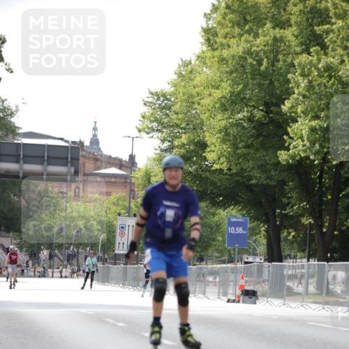 29.06.2025 - hella hamburg halbmarathon Jannik Wohlers http://msf.ph/oto/8147848 29.06.2025 09:10:30 Lombardsbrücke  meine-sportfotos.de
