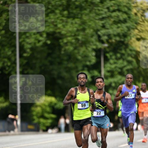 29.06.2025 - hella hamburg halbmarathon Dr. Thomas Lammeyer http://msf.ph/oto/8147857 29.06.2025 09:33:48 Kennedybrücke 2, 4, 5, 6, 7, 8, 9, 10, 11, 13, 16, 22, 23, 25, 59 meine-sportfotos.de