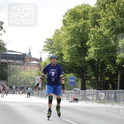29.06.2025 - hella hamburg halbmarathon Jannik Wohlers http://msf.ph/oto/8147880 29.06.2025 09:10:31 Lombardsbrücke  meine-sportfotos.de