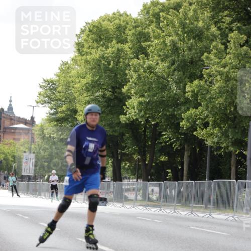 29.06.2025 - hella hamburg halbmarathon Jannik Wohlers http://msf.ph/oto/8147916 29.06.2025 09:10:31 Lombardsbrücke  meine-sportfotos.de