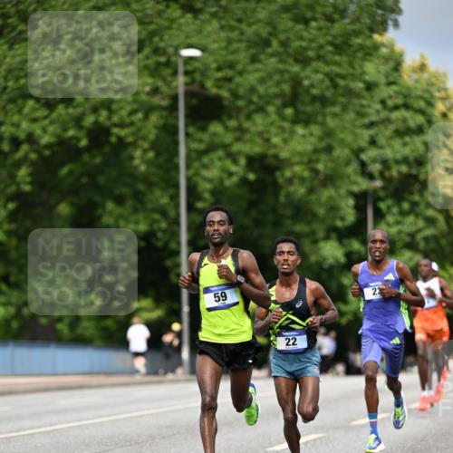 29.06.2025 - hella hamburg halbmarathon Dr. Thomas Lammeyer http://msf.ph/oto/8147917 29.06.2025 09:33:49 Kennedybrücke 2, 4, 5, 6, 7, 8, 9, 10, 11, 13, 16, 22, 23, 25, 59 meine-sportfotos.de
