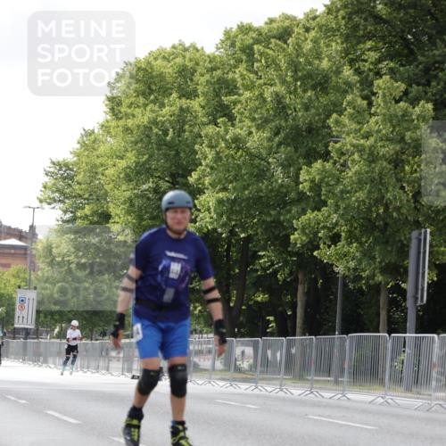 29.06.2025 - hella hamburg halbmarathon Jannik Wohlers http://msf.ph/oto/8147942 29.06.2025 09:10:31 Lombardsbrücke  meine-sportfotos.de